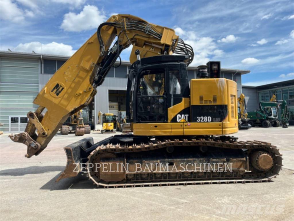 CAT 328DTUNNEL Beltegraver