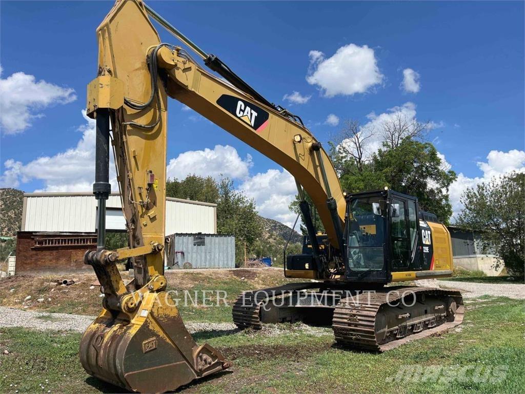 CAT 329EL Beltegraver