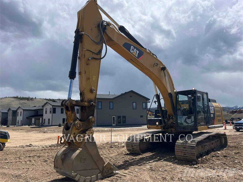 CAT 329EL TC Beltegraver