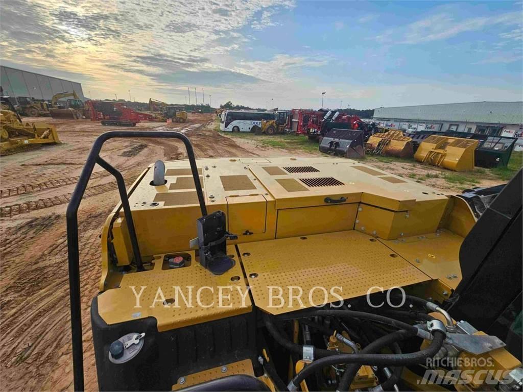CAT 330 Beltegraver