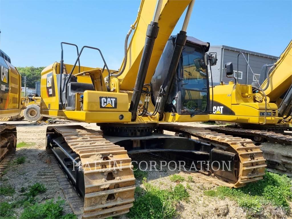CAT 330-07 Beltegraver