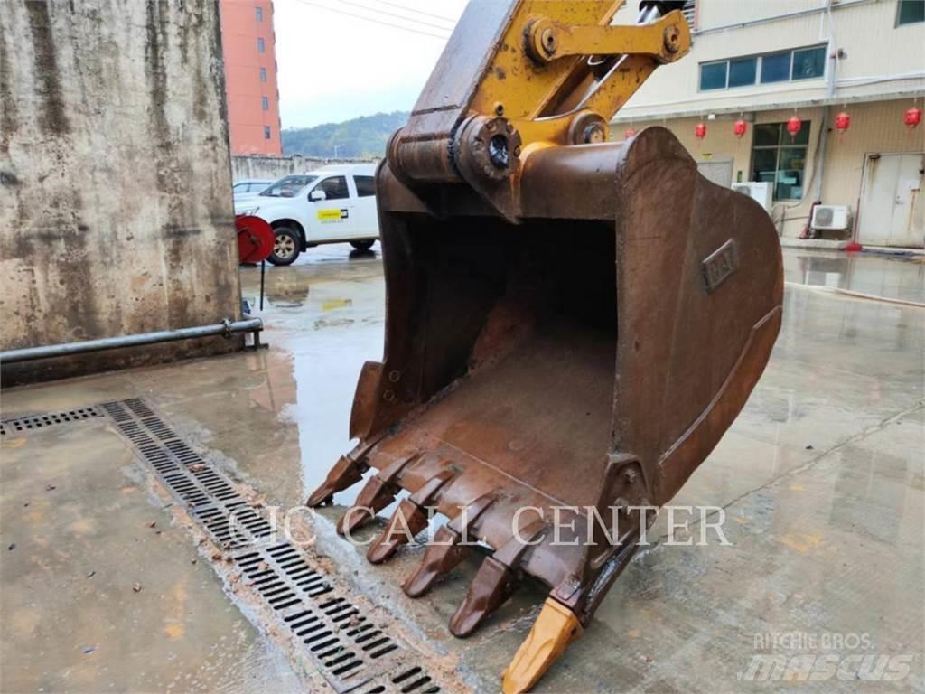 CAT 330-07 Beltegraver