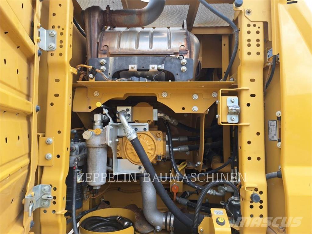 CAT 330-07 Beltegraver