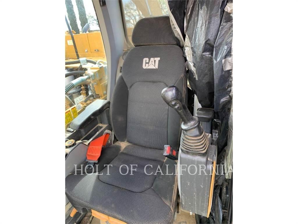 CAT 330 2D Beltegraver