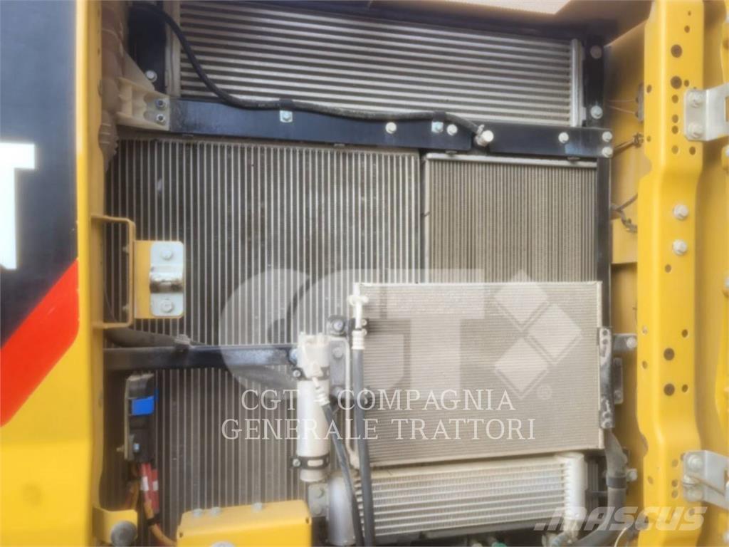 CAT 330 NG Beltegraver