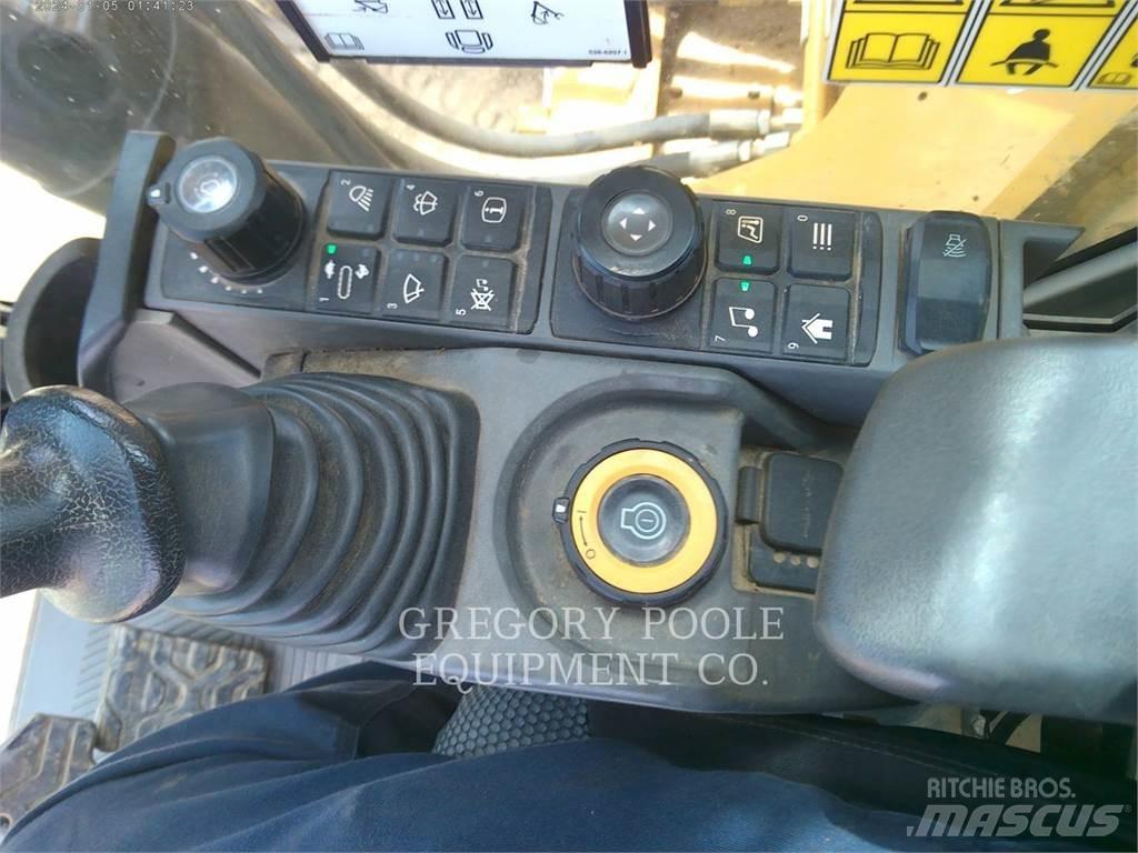 CAT 33007 Beltegraver