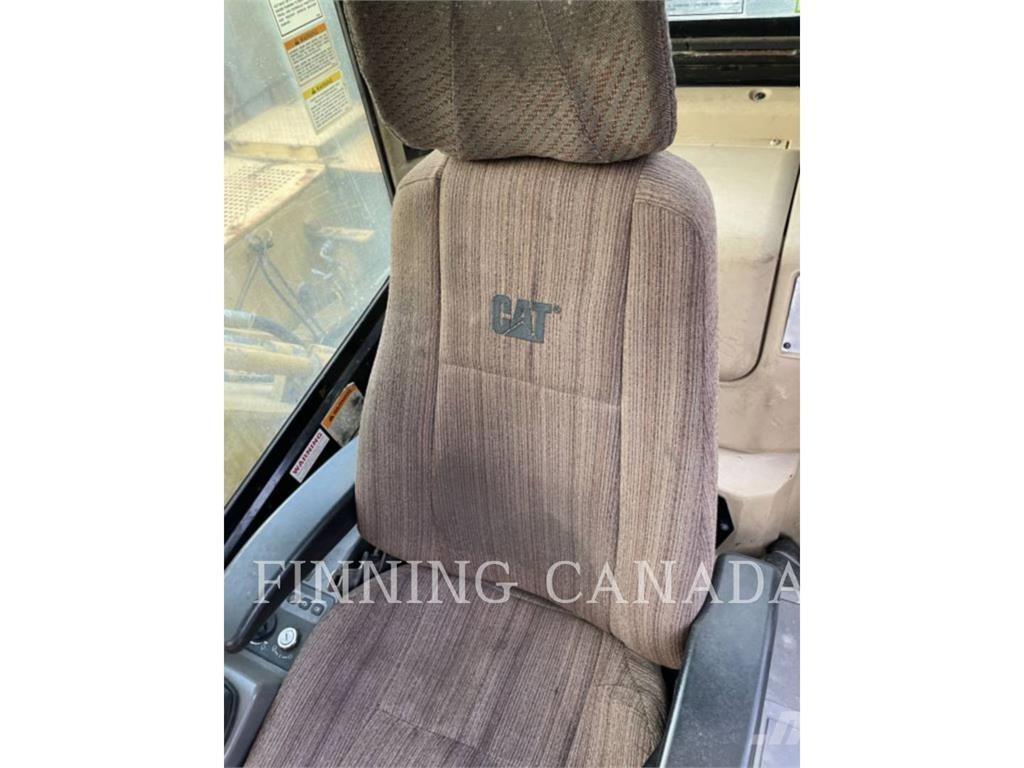 CAT 330B Beltegraver