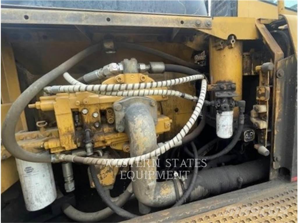 CAT 330B FM Traktor med skogsutstyr