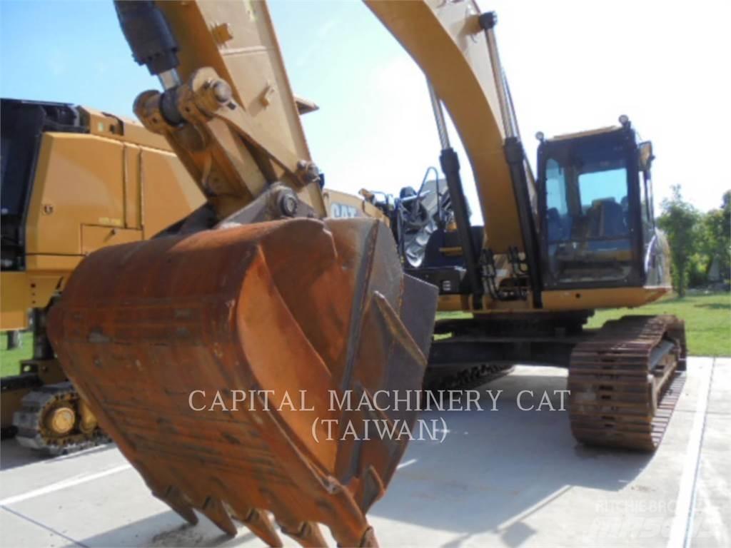 CAT 330D2L Beltegraver