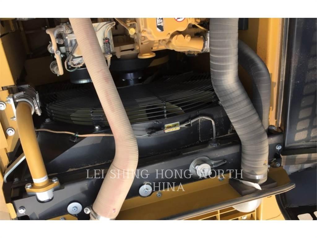 CAT 330D2L Beltegraver