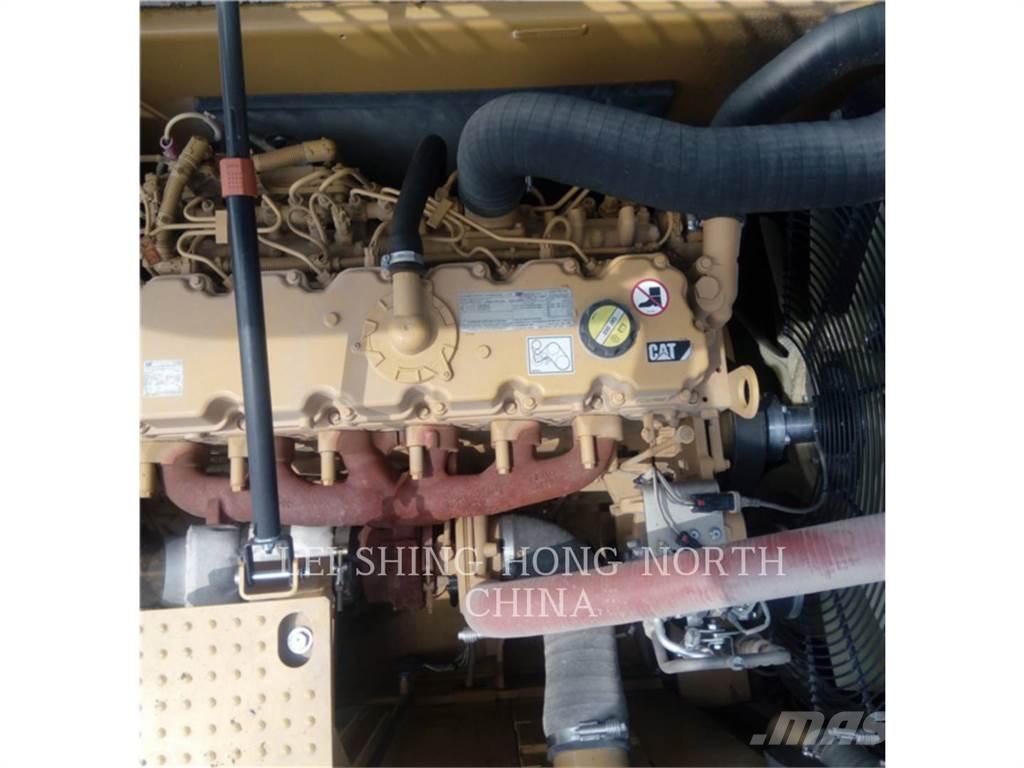 CAT 330D2L Beltegraver