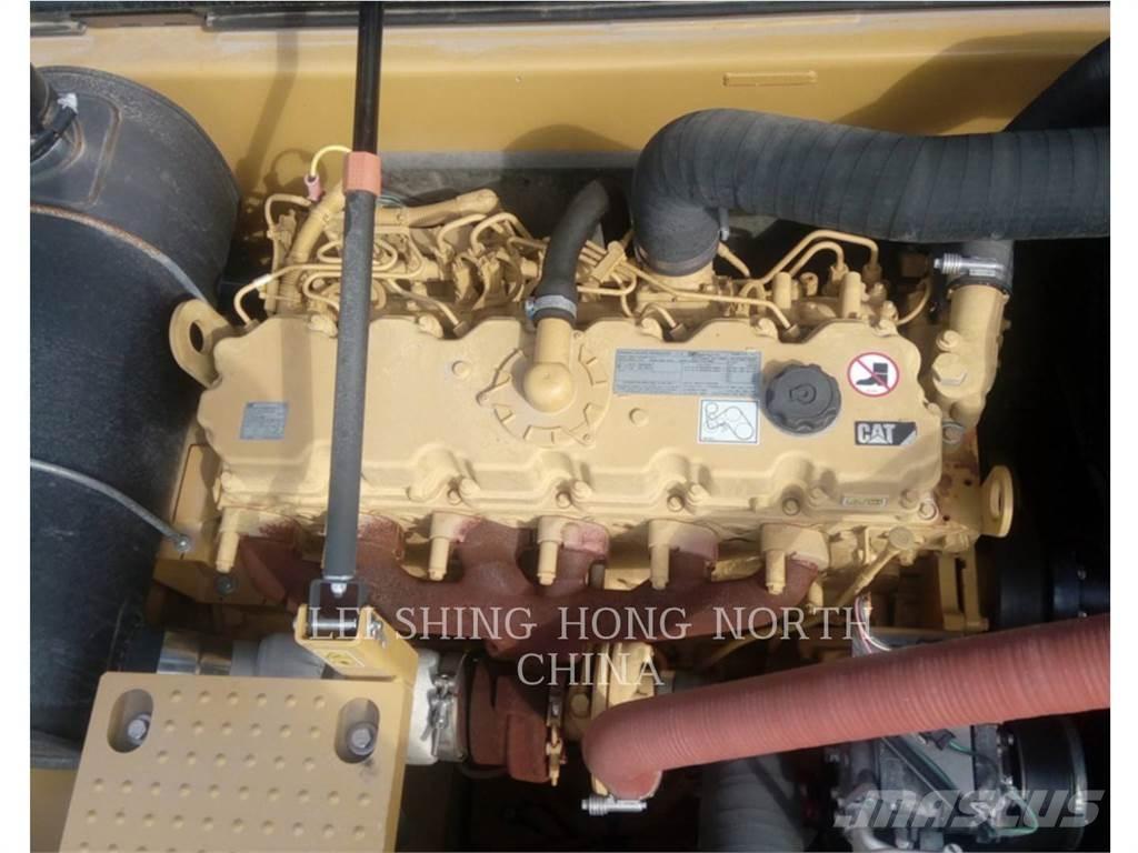 CAT 330D2L Beltegraver