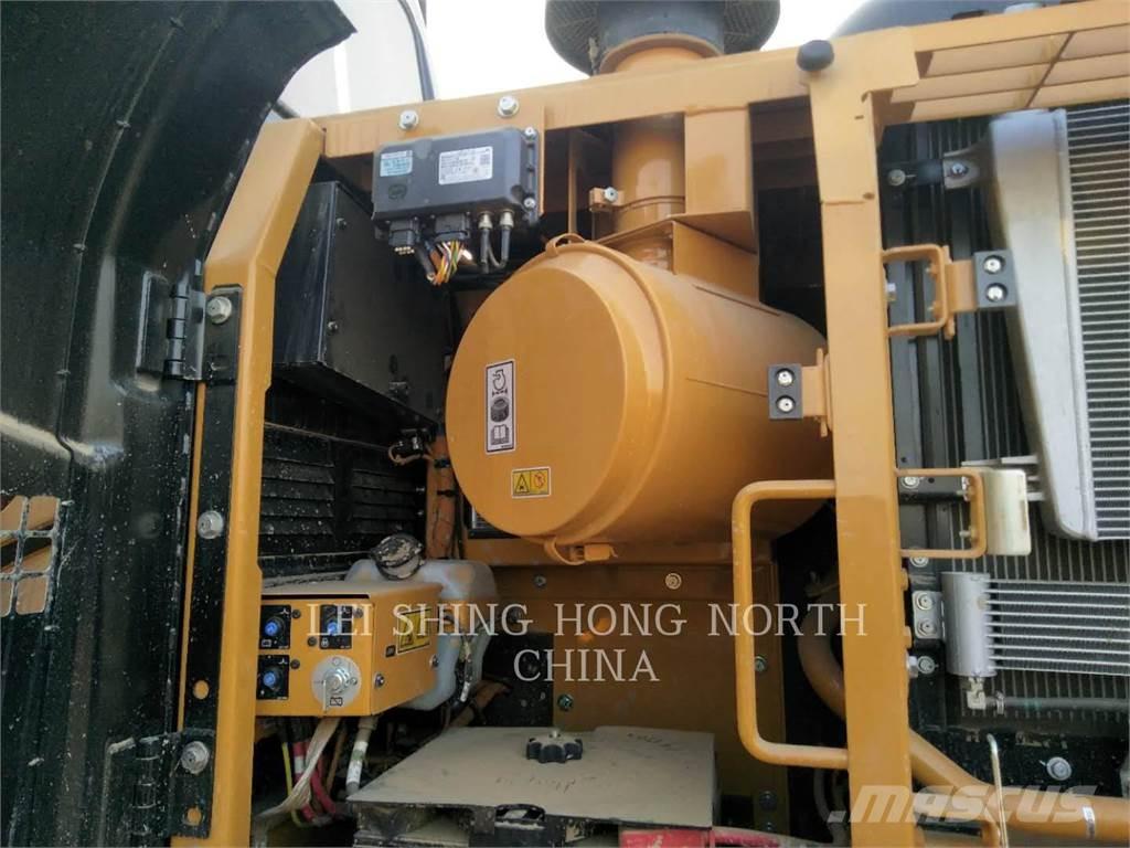 CAT 330D2L Beltegraver