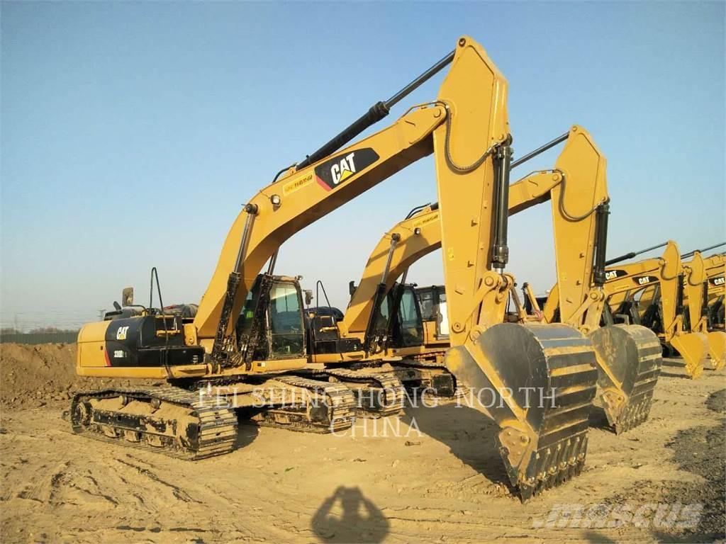 CAT 330D2L Beltegraver