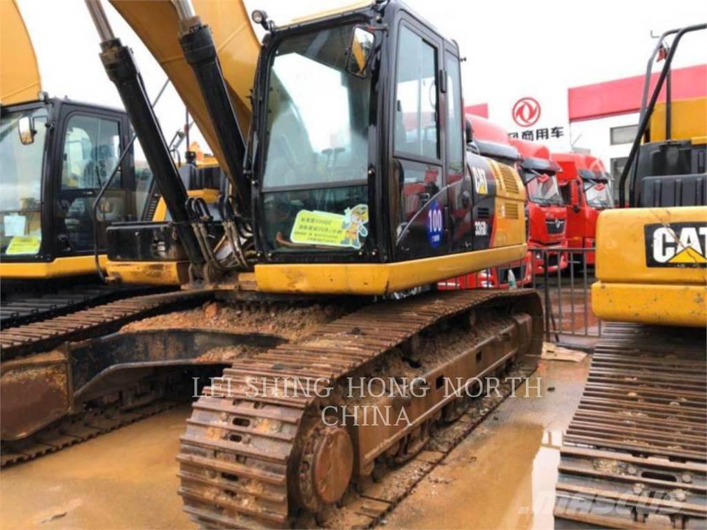 CAT 330D2L Beltegraver