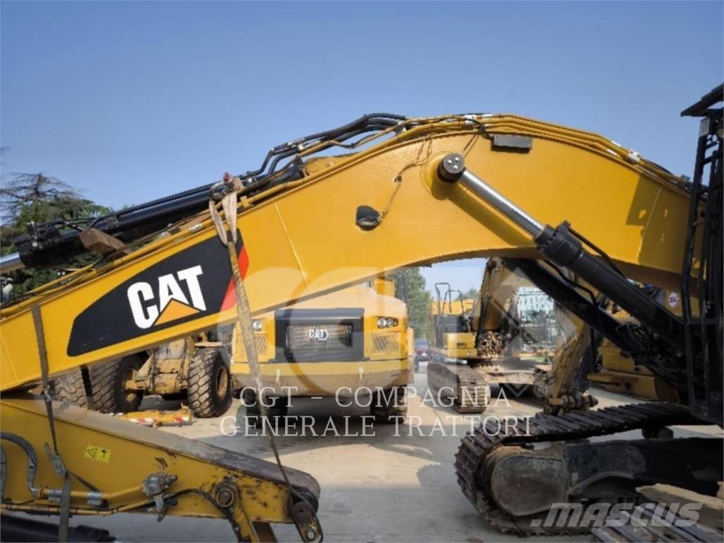 CAT 330F Beltegraver