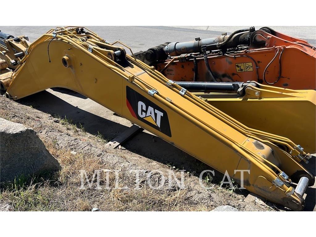 CAT 330GC REACH BOOM Leddede bomlifter