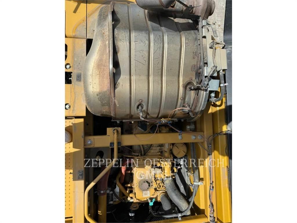 CAT 335FLCR Beltegraver