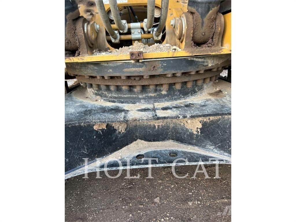 CAT 336 12 Beltegraver