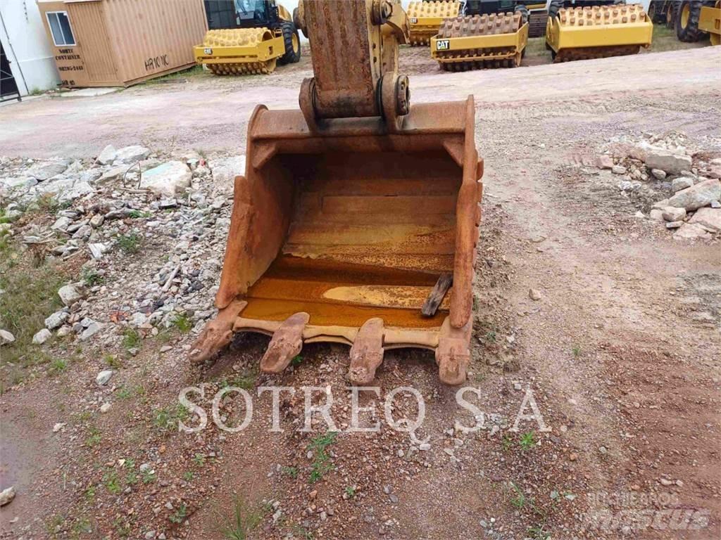 CAT 33607 Beltegraver