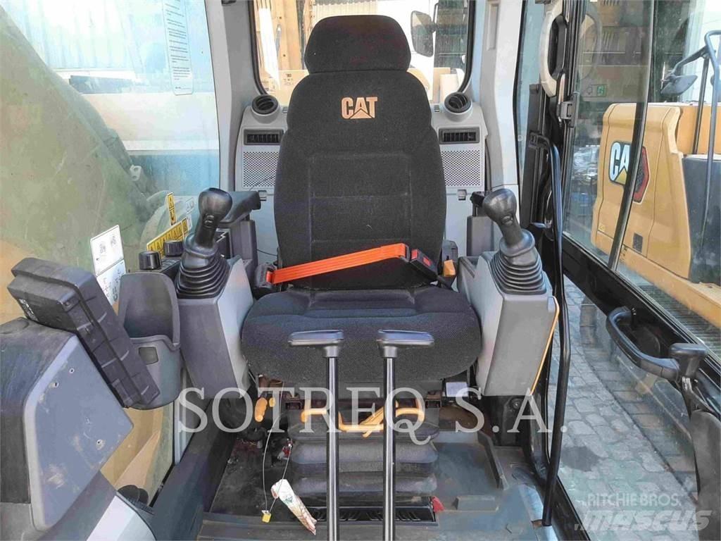 CAT 33607 Beltegraver