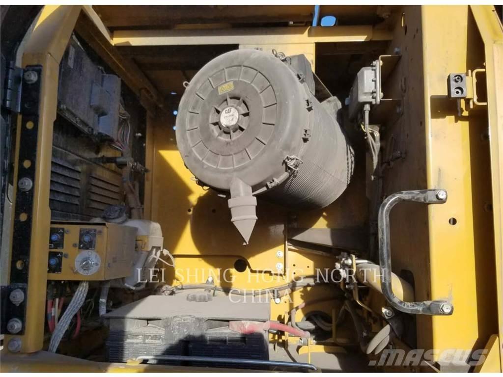 CAT 336D2 Beltegraver