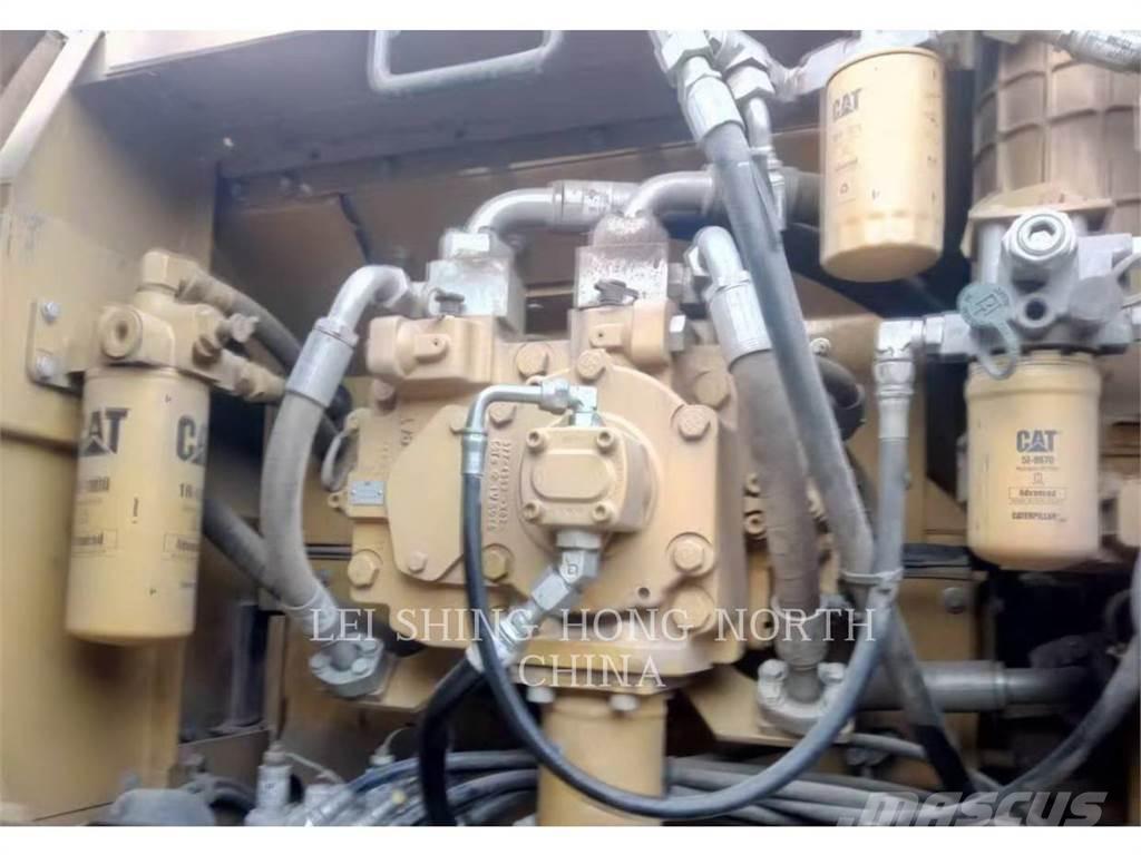 CAT 336D2XE Beltegraver