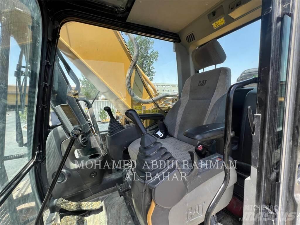 CAT 340D2L Beltegraver
