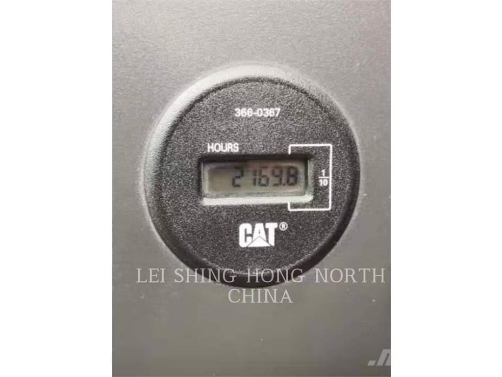 CAT 340D2L Beltegraver