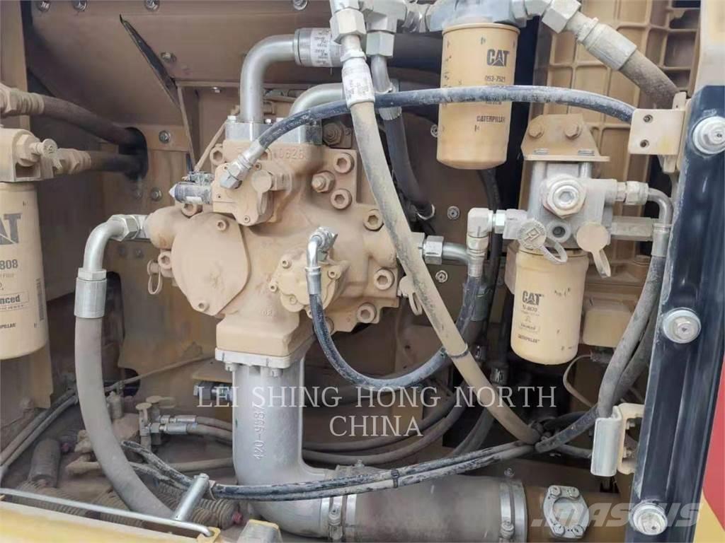 CAT 340D2L Beltegraver