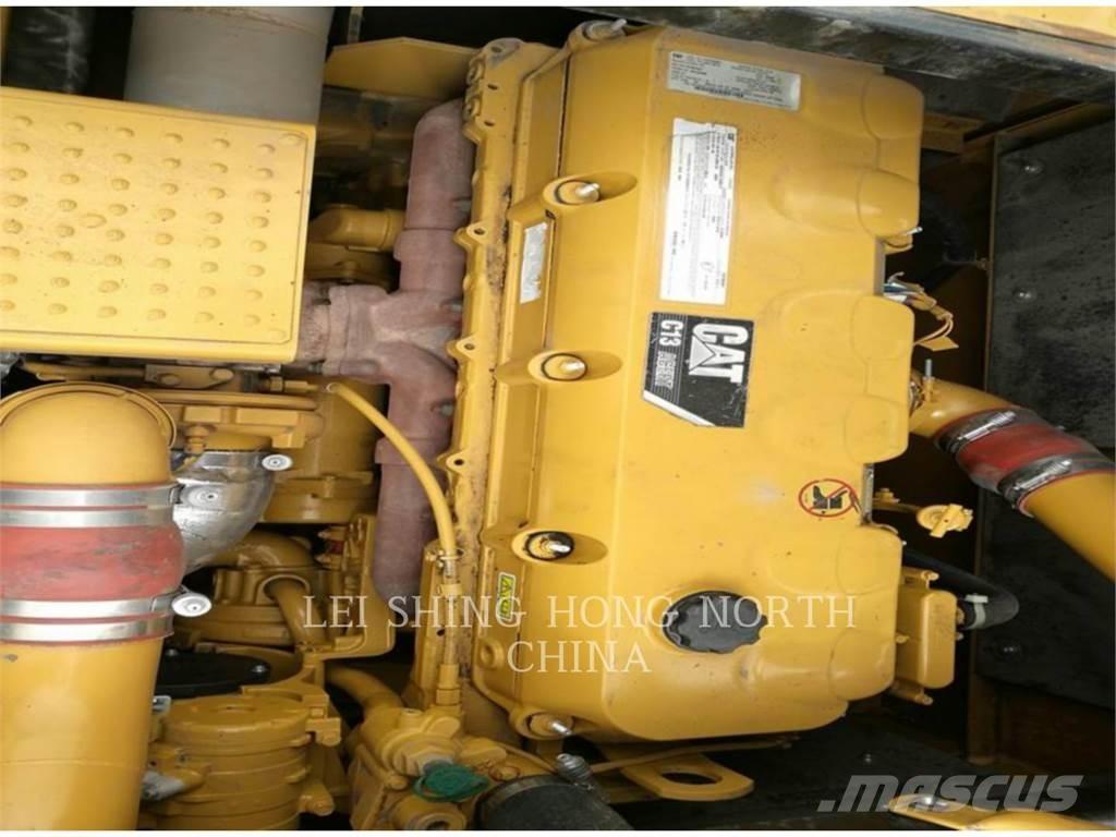 CAT 349D2 Beltegraver