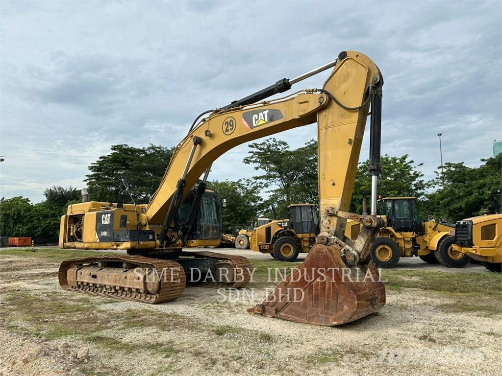 CAT 349D2L Beltegraver