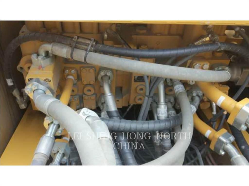 CAT 349D2L Beltegraver