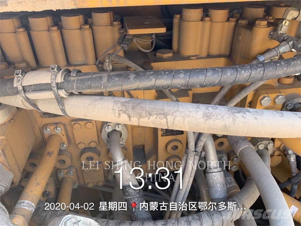 CAT 349D2L Beltegraver
