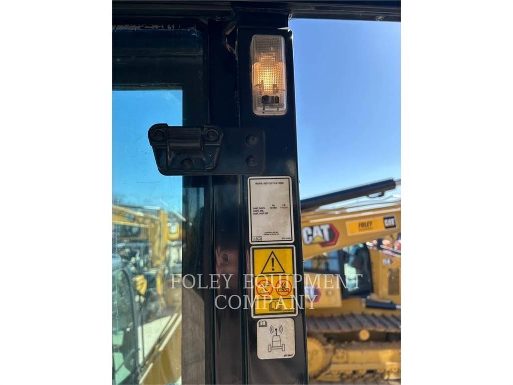 CAT 349F Beltegraver