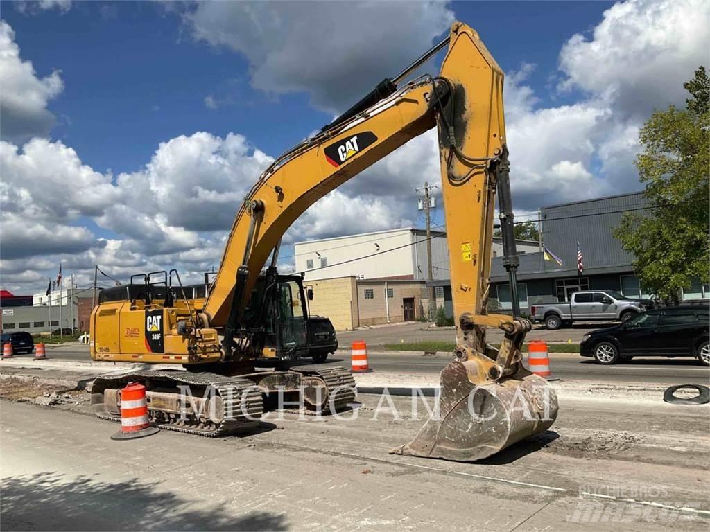 CAT 349FL + Beltegraver