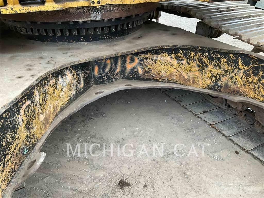 CAT 349FL Beltegraver