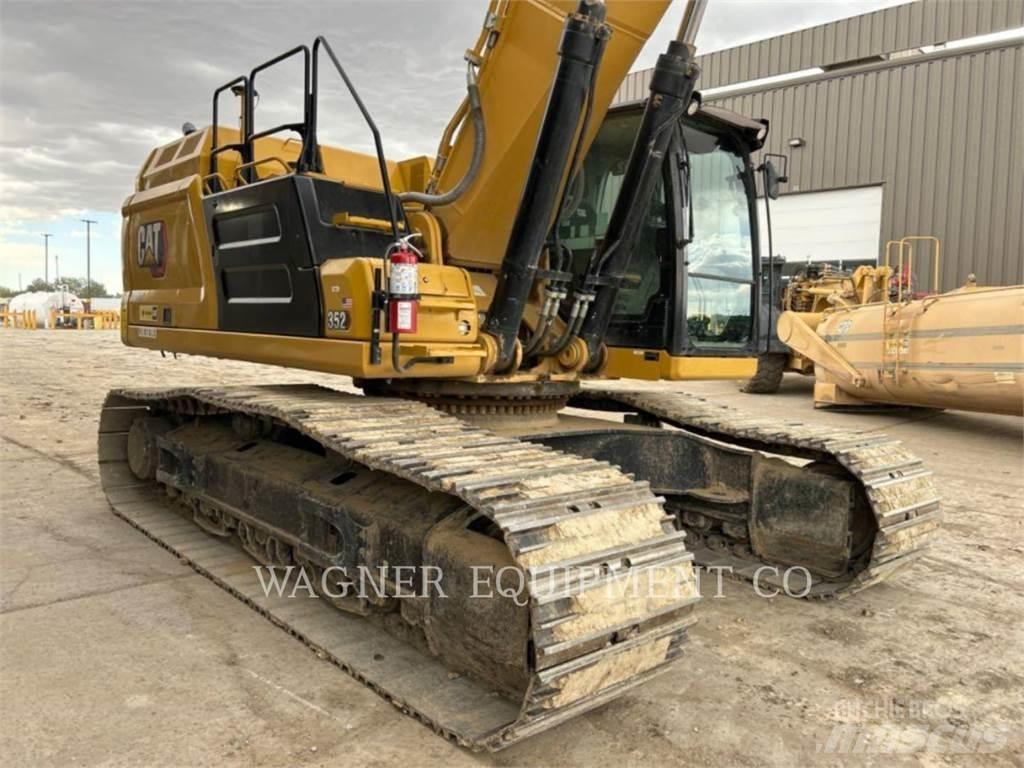 CAT 352 Beltegraver