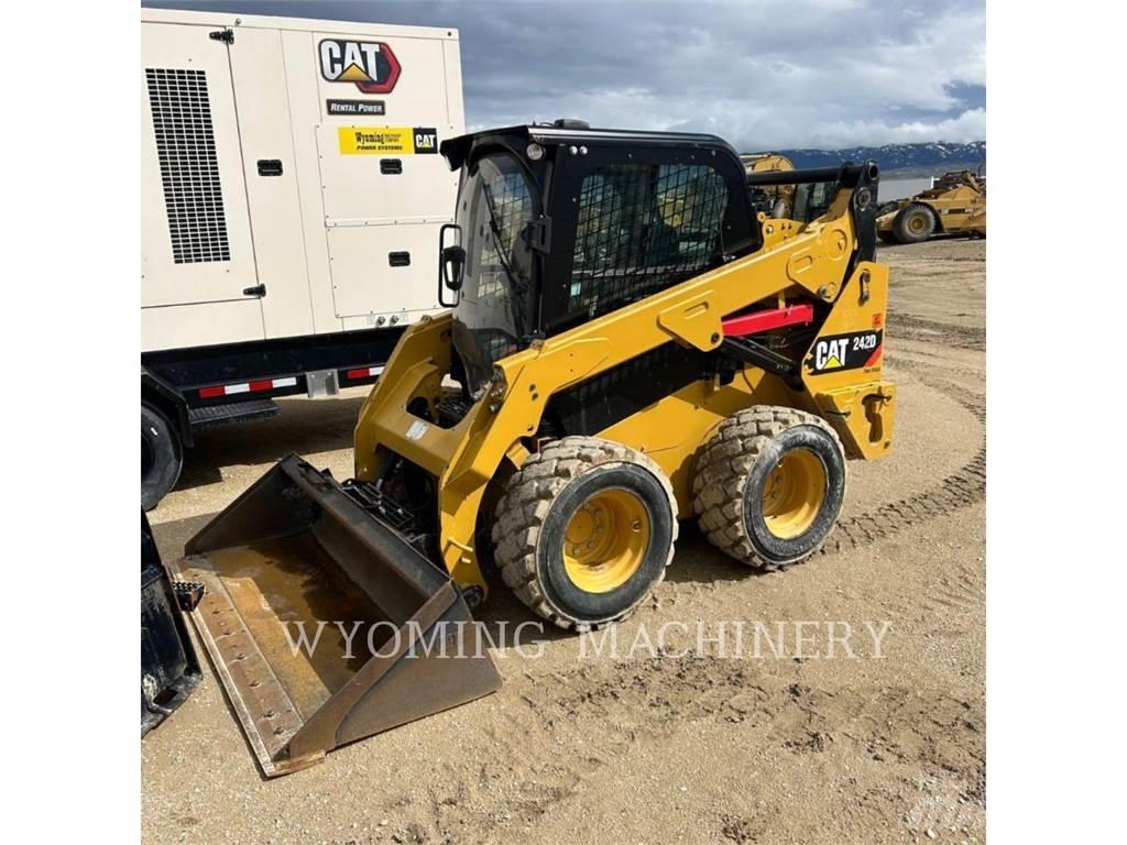 CAT 352D Kompaktlastere