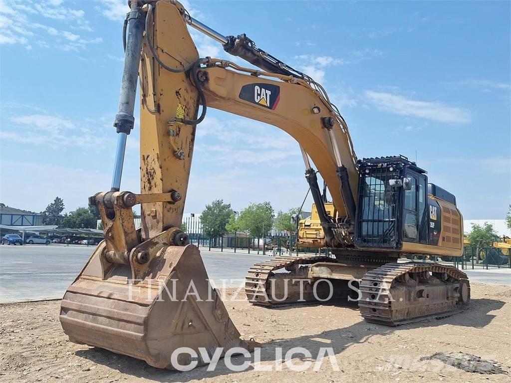 CAT 352FL Beltegraver