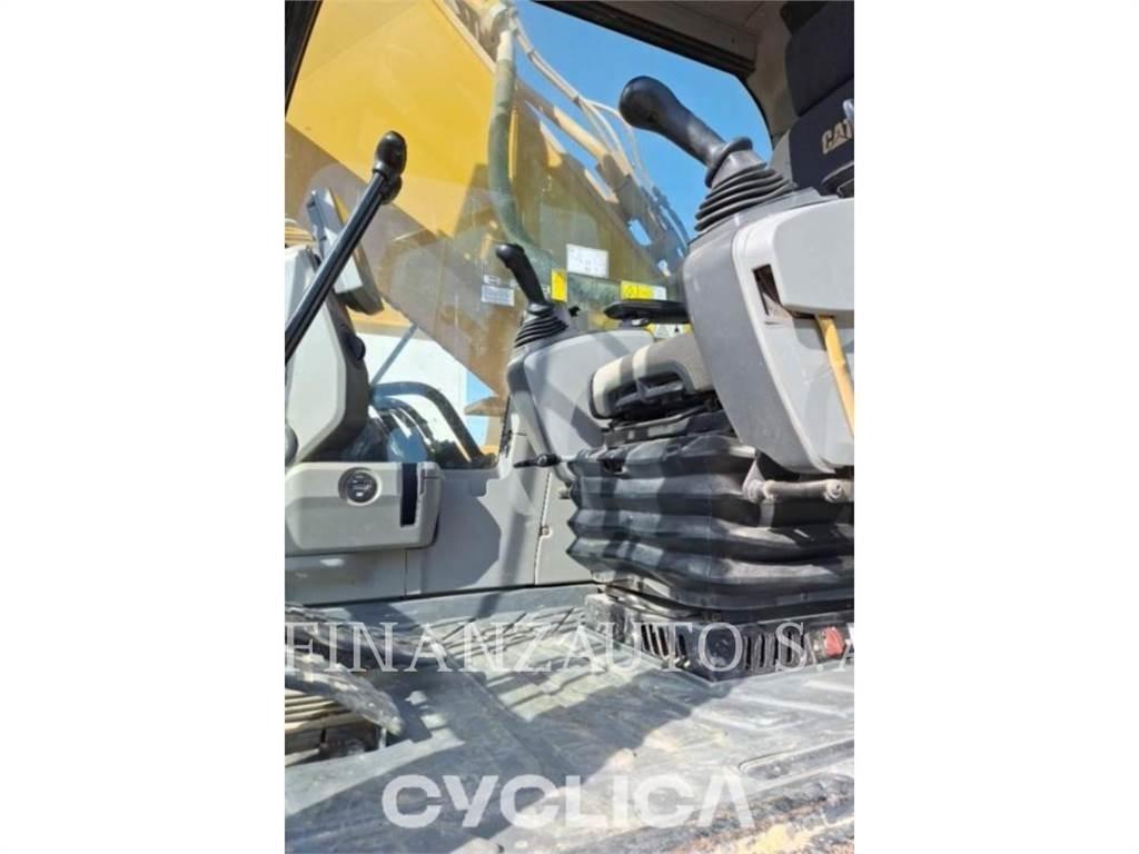 CAT 352FL Beltegraver