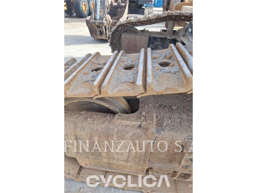 CAT 352FL Beltegraver