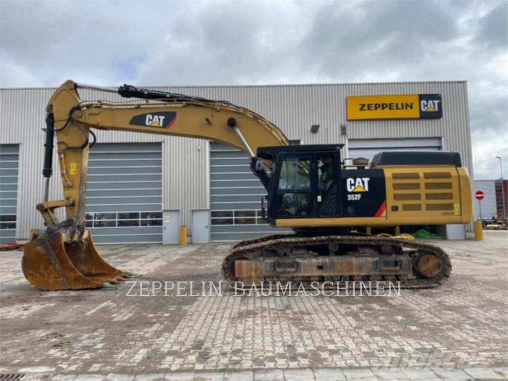 CAT 352FL Beltegraver