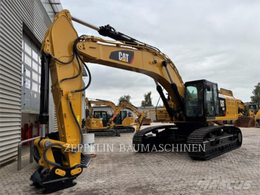CAT 352FL Beltegraver