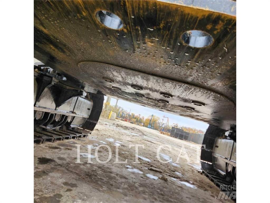 CAT 374 Beltegraver