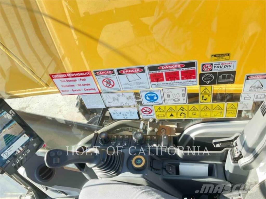 CAT 374 2D Beltegraver