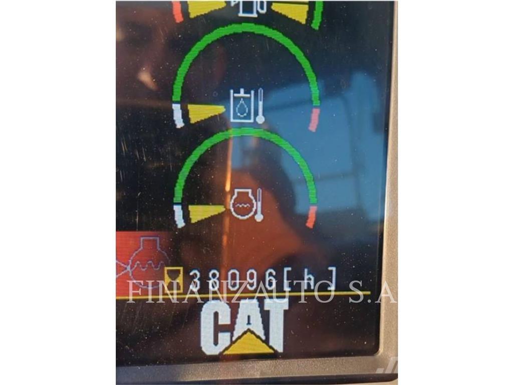 CAT 390DL Beltegraver