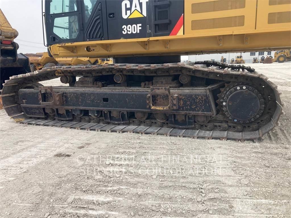 CAT 390FL Beltegraver