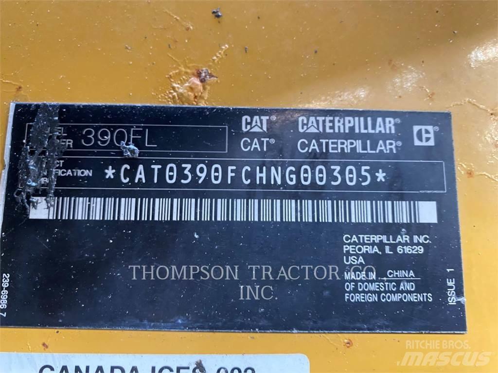 CAT 390FL Beltegraver