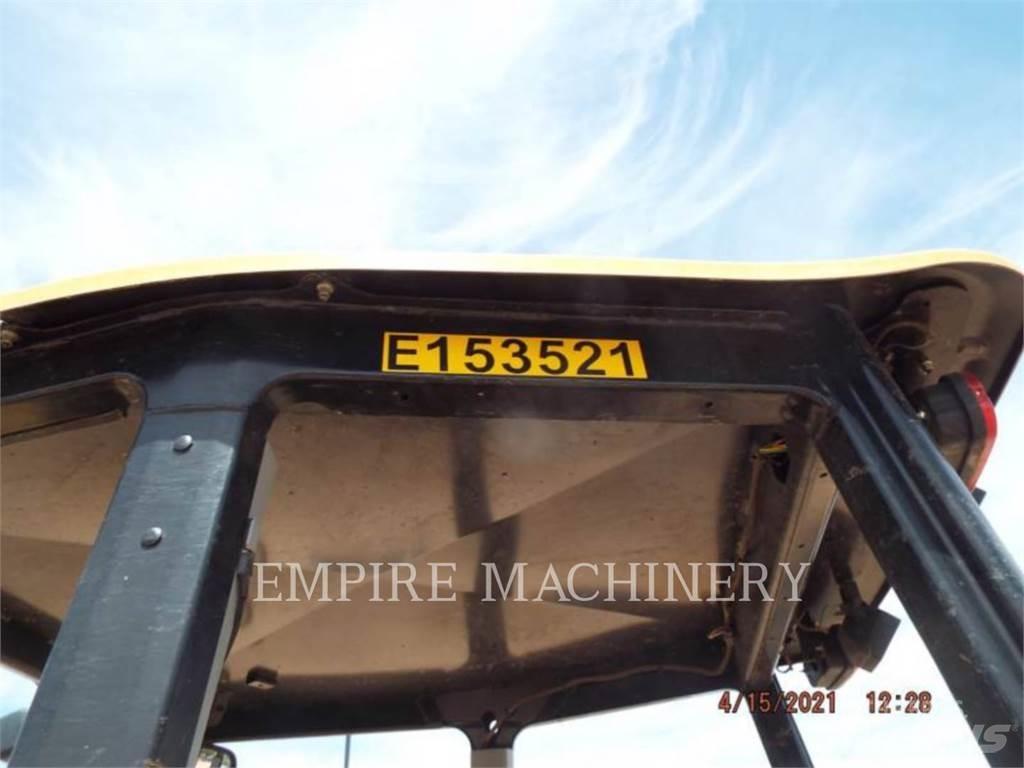 CAT 415F2 IL Hjullastere
